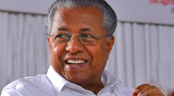 മനുഷ്യരെ തുല്യരായി കണ്ടും ഒറ്റക്കെട്ടായി പ്രശ്‌നങ്ങളെ നേരിട്ടും കേരളം രാജ്യത്തിന് മാതൃകയായി: മുഖ്യമന്ത്രി