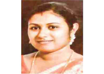 ഓട്ടോ ആറ്റിലേക്ക്​ മറിഞ്ഞ്​യുവതി മരിച്ചു; മകനെ കാണാതായി
