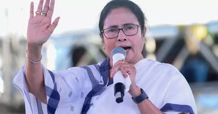എല്ലാ മതങ്ങളേയും ബഹുമാനിക്കണം; സനാതന ധര്‍മം ഉദയനിധിയെ തള്ളി മമത ബാനര്‍ജി