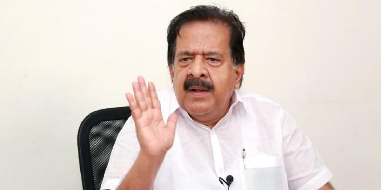 പുതിയ സ്ഥലം ഏർപ്പാടാക്കണം; പീഡനത്തിനിരയായ കുട്ടിയുടെ വീട്ടുകാർക്ക് താമസിക്കാൻ. രമേശ് ചെന്നിത്തല