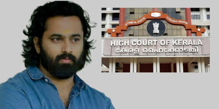 നടൻ ഉണ്ണി മുകുന്ദനെതിരായ കേസ് ഹൈക്കോടതി റദ്ദാക്കി; പരാതിക്കാരിയുമായി ഒത്തുതീർപ്പിലെത്തി