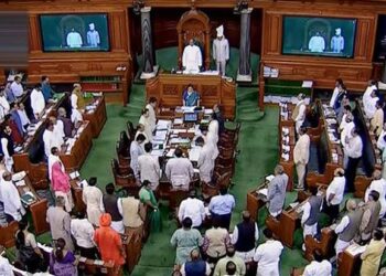 സര്‍വകക്ഷിയോഗം ഇന്ന് ചേരും. പ്രത്യേക പാര്‍ലമെന്റ് സമ്മേളനത്തിന് നാളെ തുടക്കം