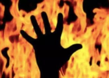റോഡിൽ തീപ്പൊള്ളലേറ്റ്​ മരിച്ച നിലയില്‍ നഴ്‌സിങ് വിദ്യാർഥിനി