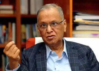 ആഴ്ചയിൽ 70 മണിക്കൂർ ജോലി ചെയ്യാൻ ഇന്ത്യയിലെ യുവാക്കൾ തയ്യാറാകണം; നാരായണ മൂർത്തി