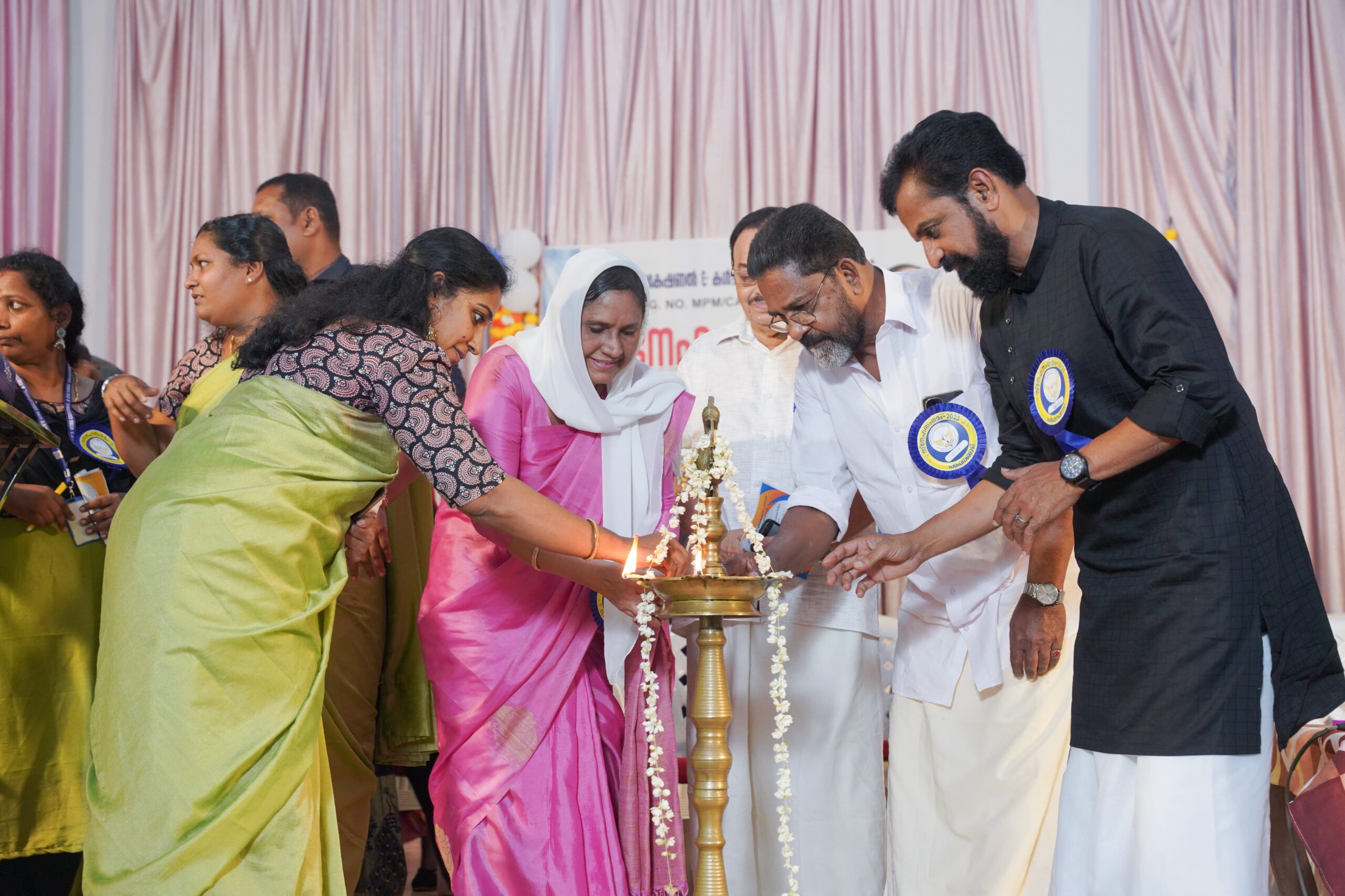 ജീവകാരുണ്യ പ്രവർത്തക സ്നേഹ സംഗമം