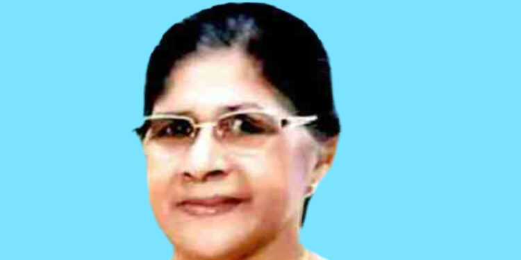 അ​ച്ചാ​മ്മ (76)