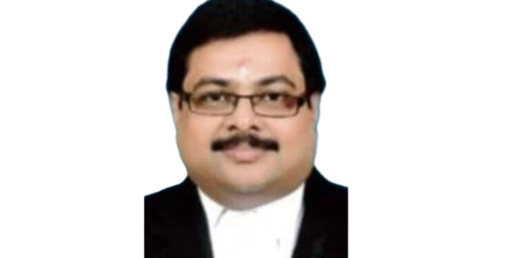 അഡ്വ: ദിനേശ് മേനോന് (57)