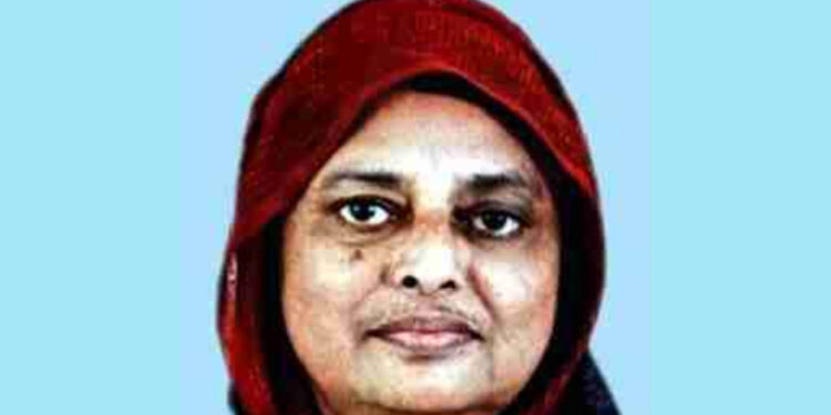 സാഹിദ (64)