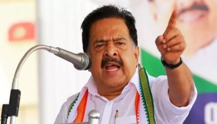 മുഖ്യമന്ത്രിയും ഉന്നത വിദ്യാഭ്യാസ മന്ത്രിയും രാജിവെക്കണമെന്ന്; രമേശ് ചെന്നിത്തല