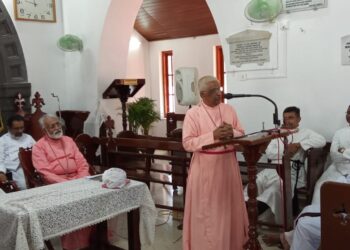 സി എസ് ഐ സഭ മുൻ മോഡറേറ്റർ ബിഷപ്പ് തോമസ് കെ.ഉമ്മൻ സപ്തതി നിറവിൽ; സ്തോത്ര ശുശ്രൂഷയും പൊതുസമ്മേളനവും നടന്നു.