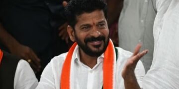 എ. ​രേ​വ​ന്ത് റെ​ഡ്ഡി ന​യി​ക്കും; തെ​ല​ങ്കാ​ന​യി​ലെ ആ​ദ്യ കോ​ൺ​ഗ്ര​സ് സ​ർ​ക്കാ​രി​നെ