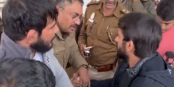 പ്രധാനമന്ത്രിയെ കാണാൻ അനുവദിച്ചില്ല; ഫുട്പാത്തിൽ പുരസ്കാരങ്ങൾ ഉപേക്ഷിച്ച് ബജ്‌രംഗ് പൂനിയ മടങ്ങി