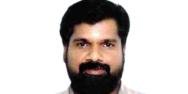 അ​നി​ൽ അ​ര​വി​ന്ദ് (47)