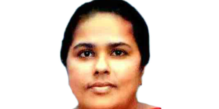 ലൂസി (61)