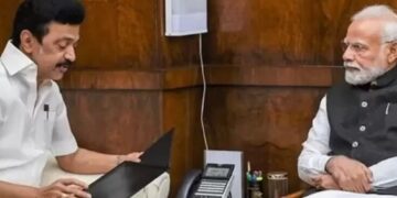 പ്രധാനമന്ത്രി നരേന്ദ്ര മോദിയെ സന്ദർശിച്ച് തമിഴ്‌നാട് മുഖ്യമന്ത്രി എം കെ സ്റ്റാലിൻ. പ്രളയത്തിൽ കേന്ദ്ര സഹായം തേടിയാണ്; സന്ദർശനം