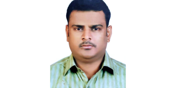 ഏഞ്ചൽസിലുള്ള കാലിഫോർണിയ യൂണിവേഴ്സിറ്റിയിൽ നിന്നും; പി എച്ച് ഡി നേടി