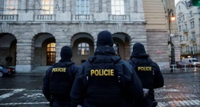 ചെക്ക് റിപ്പബ്ലിക്കിന്റെ തലസ്ഥാനമായ പ്രാഗിലെ സര്‍വ്വകലാശാലയിലുണ്ടായ വെടിവെപ്പിൽ; അനുശോചിച്ച് ഇന്ത്യ