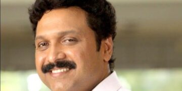 മാറ്റം വേണ്ടെന്ന് സിപിഎം; ഗണേഷ്കുമാറിന് സിനിമ  ഇല്ല’ ഗതാഗത വകുപ്പു മാത്രം