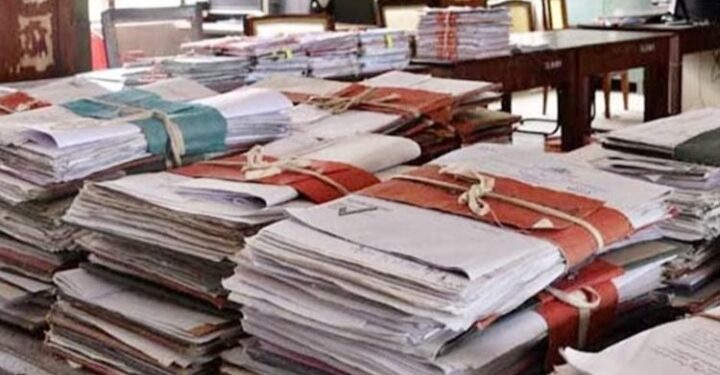 പകുതി മലയാളം വേണം; സർക്കാർ ഓഫിസുകളിലെ ബോർഡുകളിൽ
