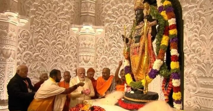 ശംഖനാദം മുഴങ്ങി അയോധ്യയിലെ രാമക്ഷേത്രത്തില്‍; പ്രാണ പ്രതിഷ്ഠ പൂർത്തിയായി