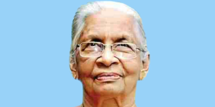ലിസി (92)