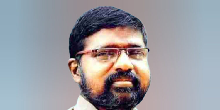 എ.​എ. പ​വി​ത്ര​ൻ (53)