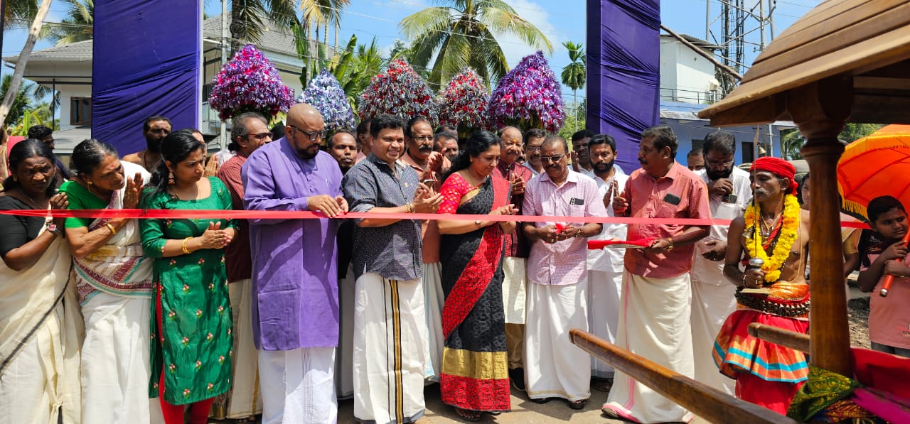 തിരുപനയനൂർ കാവ്ത്രിപുര സുന്ദരി ക്ഷേത്രത്തില്‍: ഉത്സവം സമാപിച്ചു