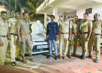 ചെങ്ങന്നൂരില്‍ കാറില്‍ കടത്തിയ 16 കിലോ കഞ്ചാവ് പിടികൂടി