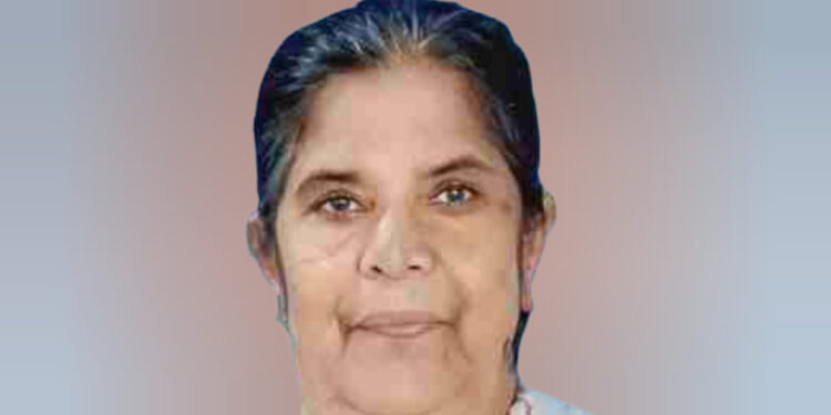 അന്നമ്മ (90)