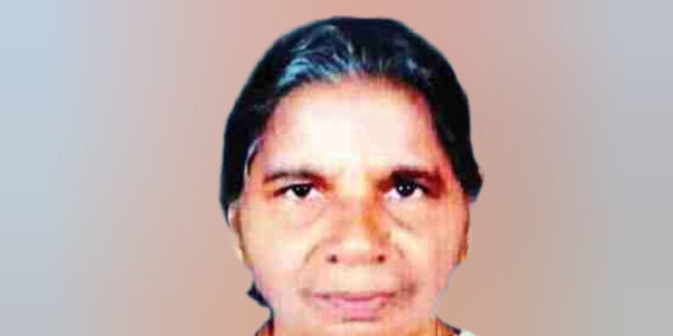 അന്നമ്മ (87)