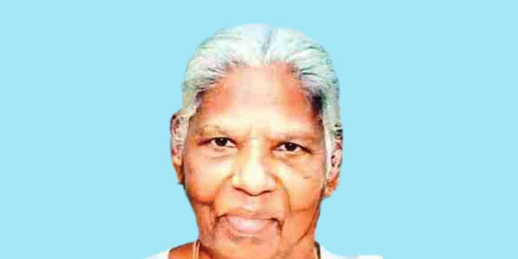റോസക്കുട്ടി (92)