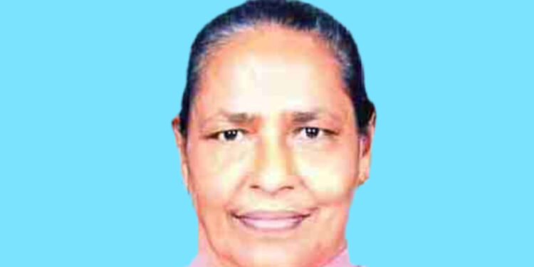 ഏ​ലി​യാ​മ്മ ജോ​ർ​ജ് (75)