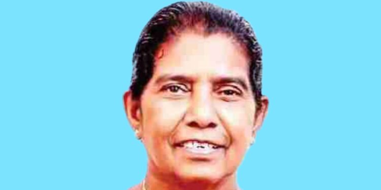 ക്ലാ​ര​മ്മ ജോ​സ​ഫ് (64)