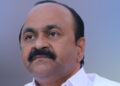 സംഘപരിവാർ സിപിഎം ബന്ധത്തിന്റെ ഇടനിലക്കാരൻ മുൻ ഡിജിപി ബഹ്റ; സതീശൻ