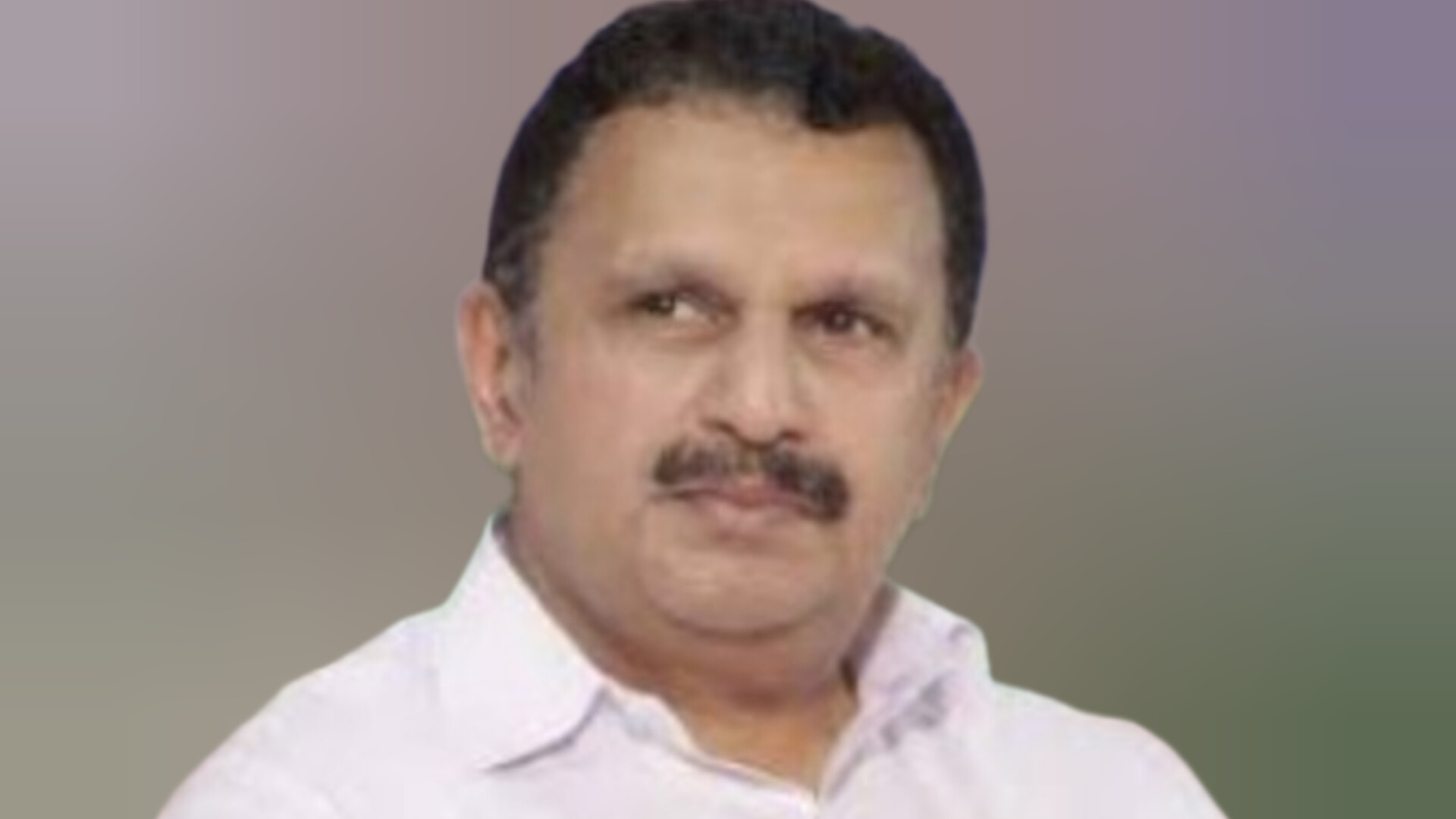 സമരാഗ്നിയുടെ സമാപന വേദിയിൽ; ദേശീയഗാനം തെറ്റിച്ചു പാടിയതിൽ പരിഹാസ പ്രതികരണവുമായി പാലോട് രവി’ക്കെതിരെ കെ മുരളീധരൻ