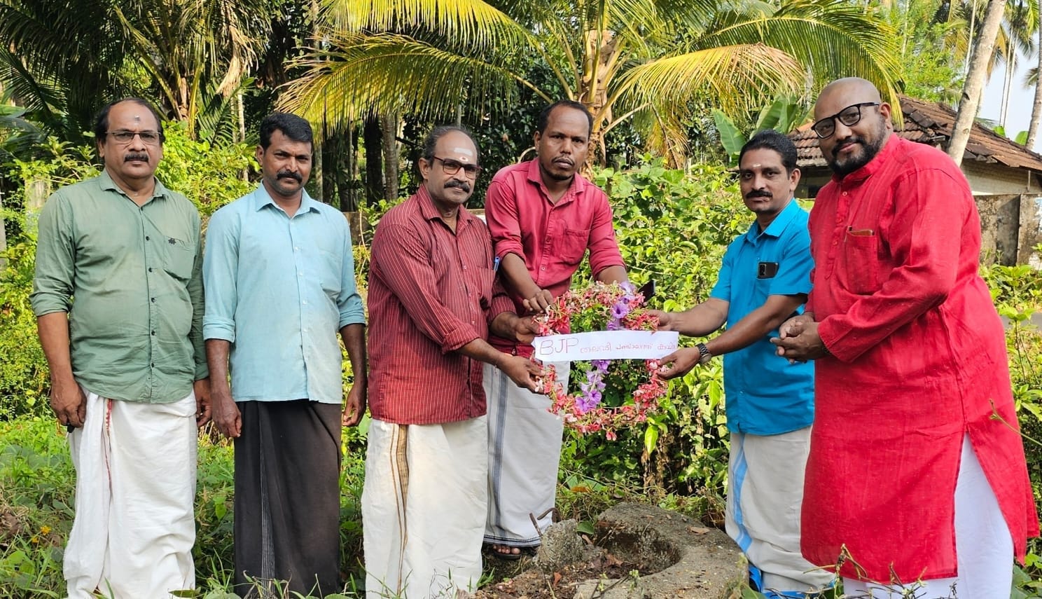തലവടി തെക്കെ കരയിലെ ശുദ്ധജല ക്ഷാമം പരിഹരിക്കുവാൻ രാഷ്ട്രീയത്തിനധീതമായ കൂട്ടായ്മ അനിവാര്യം: ഡോ ജോൺസൺ വി ഇടിക്കുള