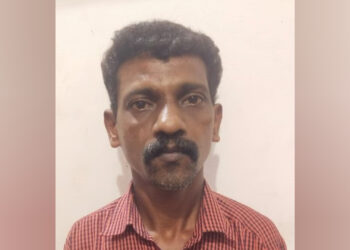 ലോട്ടറി കടയിൽ നിന്നും പണമടങ്ങിയ ബാഗ് തട്ടിയെടുത്തോടിയ ആളെ പോലീസ് അറസ്റ്റ് ചെയ്തു