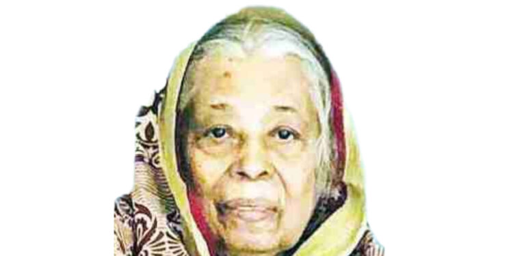 അയിഷ ബീവി (82)