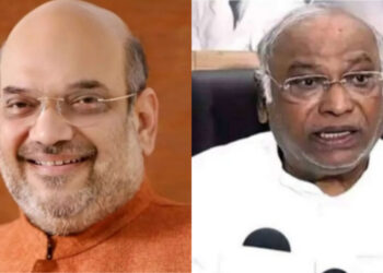 ഗാന്ധി കുടുംബത്തിന് വേണ്ടി കള്ളം പറയരുത്.’ മല്ലികാർജുൻ ഖാർഗെയോട്; കേന്ദ്ര ആഭ്യന്തര മന്ത്രി അമിത് ഷായുടെ ഉപദേശം