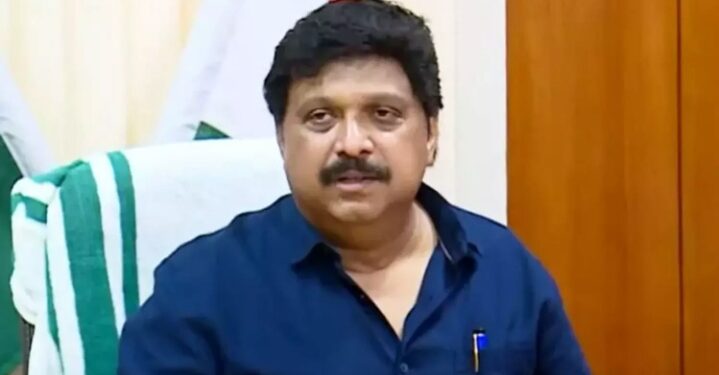 കെഎസ്ആർടിസി ബസുകൾ സമയക്രമം പാലിച്ചില്ലെങ്കിൽ: നടപടി കെ.ബി.ഗണേഷ്‌കുമാർ