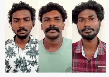 ബൈക്ക് യാത്രികനായ യുവാവിനെ ഹെൽമറ്റ് കൊണ്ട് തലക്കടിച്ചു കൊലപ്പെടുത്താൻ ശ്രമിച്ച: കേസിൽ മൂന്നുപേരെ പോലീസ് അറസ്റ്റ് ചെയ്തു