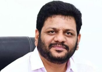 തൃശ്ശൂര്‍ ഡിസിസി പ്രസിഡൻ്റായി വി.കെ ശ്രീകണ്ഠൻ എം പി ചുമതലയേറ്റു