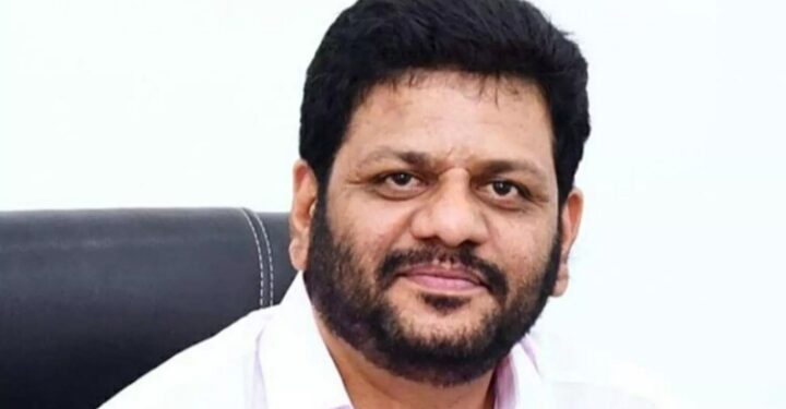 തൃശ്ശൂര്‍ ഡിസിസി പ്രസിഡൻ്റായി വി.കെ ശ്രീകണ്ഠൻ എം പി ചുമതലയേറ്റു