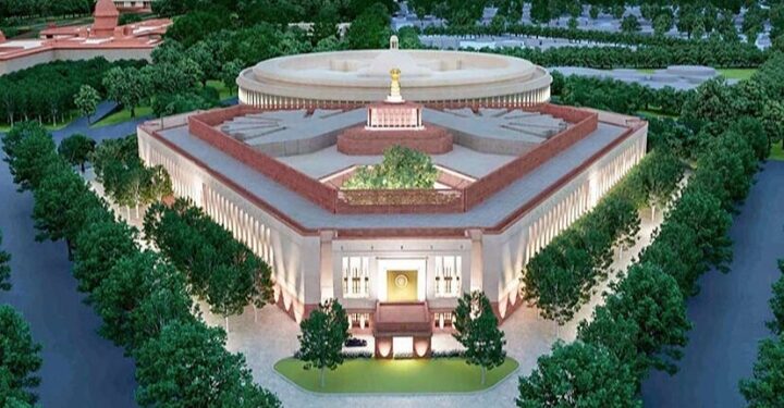 പതിനെട്ടാം ലോക്‌സഭയുടെ ആദ്യ സമ്മേളനം നാളെ ആരംഭിക്കും: പ്രധാനമന്ത്രി സത്യപ്രതിജ്ഞ ചെയ്ത് അധികാരമേൽക്കും