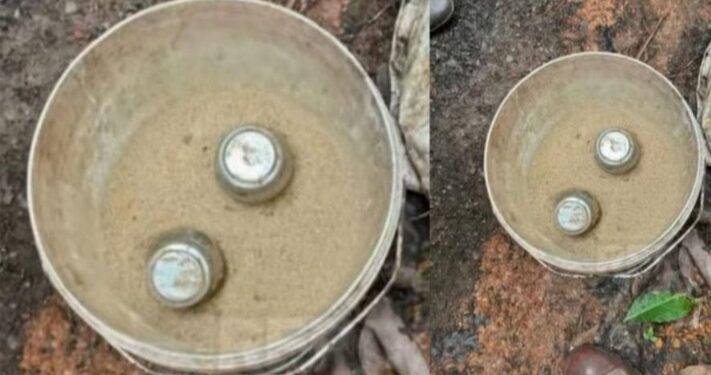 കൂത്തുപറമ്പില്‍ മാങ്ങാട്ടിടം ആമ്പിലാട് റോഡിലെ ആളൊഴിഞ്ഞ പറമ്പിൽ: സ്റ്റീൽ ബോംബുകൾ കണ്ടെത്തി