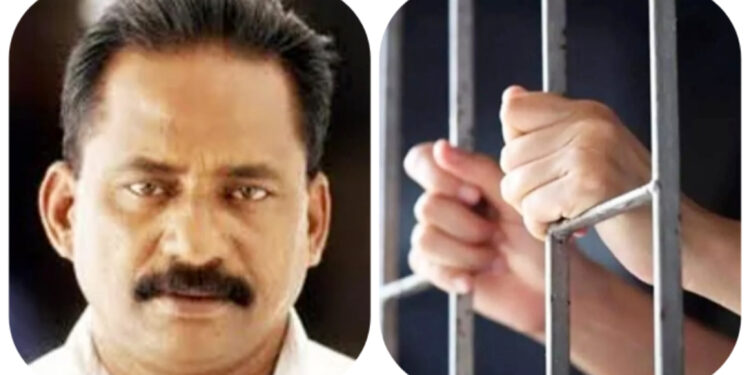 തെരഞ്ഞെടുപ്പ് പെരുമാറ്റച്ചട്ടം കഴിഞ്ഞു: ടി.പി. ചന്ദ്രശേഖരൻ വധക്കേസിലെ അഞ്ച് പ്രതികൾക്ക് പരോൾ