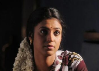 വിഷമദ്യ ദുരന്തത്തിൽ മരണമടഞ്ഞവരുടെ കുടുംബത്തിന് സർക്കാർ സാമ്പത്തിക സഹായം പ്രഖ്യാപിച്ചതിനെതിരെ; നടി കസ്തൂരി
