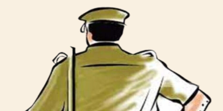 ബൈക്ക് പാർക്കിങ്ങുമായി ബന്ധപ്പെട്ട തർക്കത്തിൽ പൊലീസുകാർ തമ്മിൽ ഏറ്റുമുട്ടി