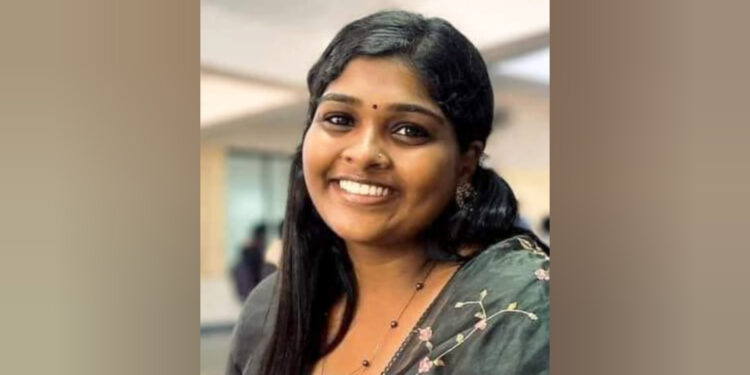 ലോറിയില്‍ സ്കൂട്ടറിടിച്ച്‌ എസ്എഫ്ഐ ജില്ലാ കമ്മിറ്റിയംഗം മരിച്ചു