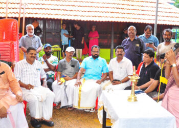 ആവേശം വാനോളം ഉയർന്ന് അനുഗ്രഹ മഴയായി ; തലവടി ദേശത്തിന് തിലകക്കുറിയാകുവാൻ തലവടി ചുണ്ടൻ വള്ളം നീരണിഞ്ഞു